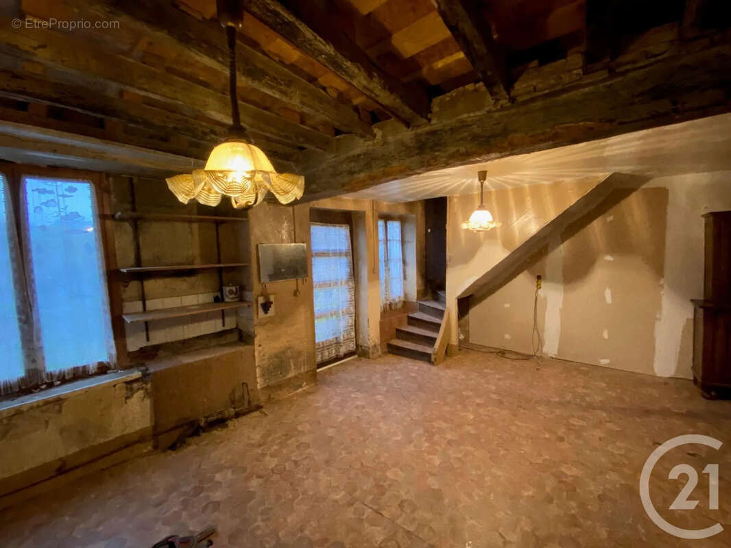 Maison à MARCY