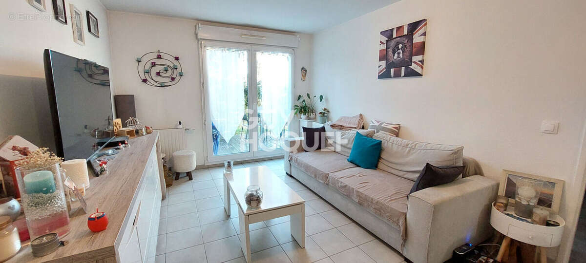 Appartement à AUBERGENVILLE