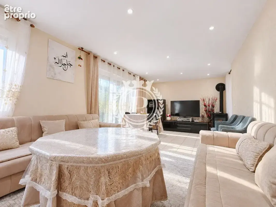 Photo Maison à Villepinte au prix de 440 000€