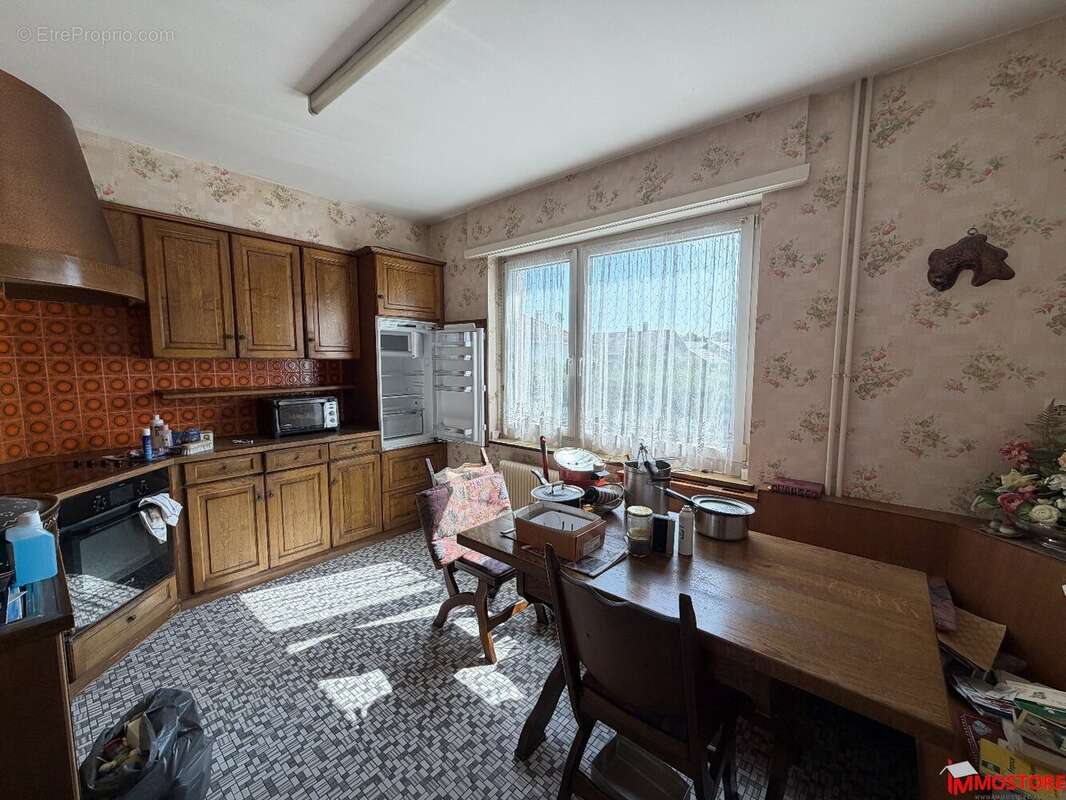 HÉSINGUE  Maison familiale avec fort potentiel d'aménagement - photo 6