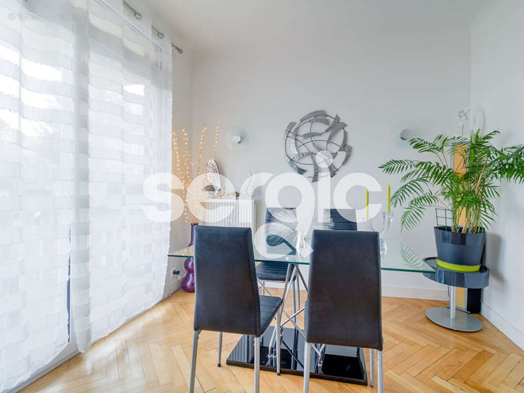 Maison à BOIS-COLOMBES