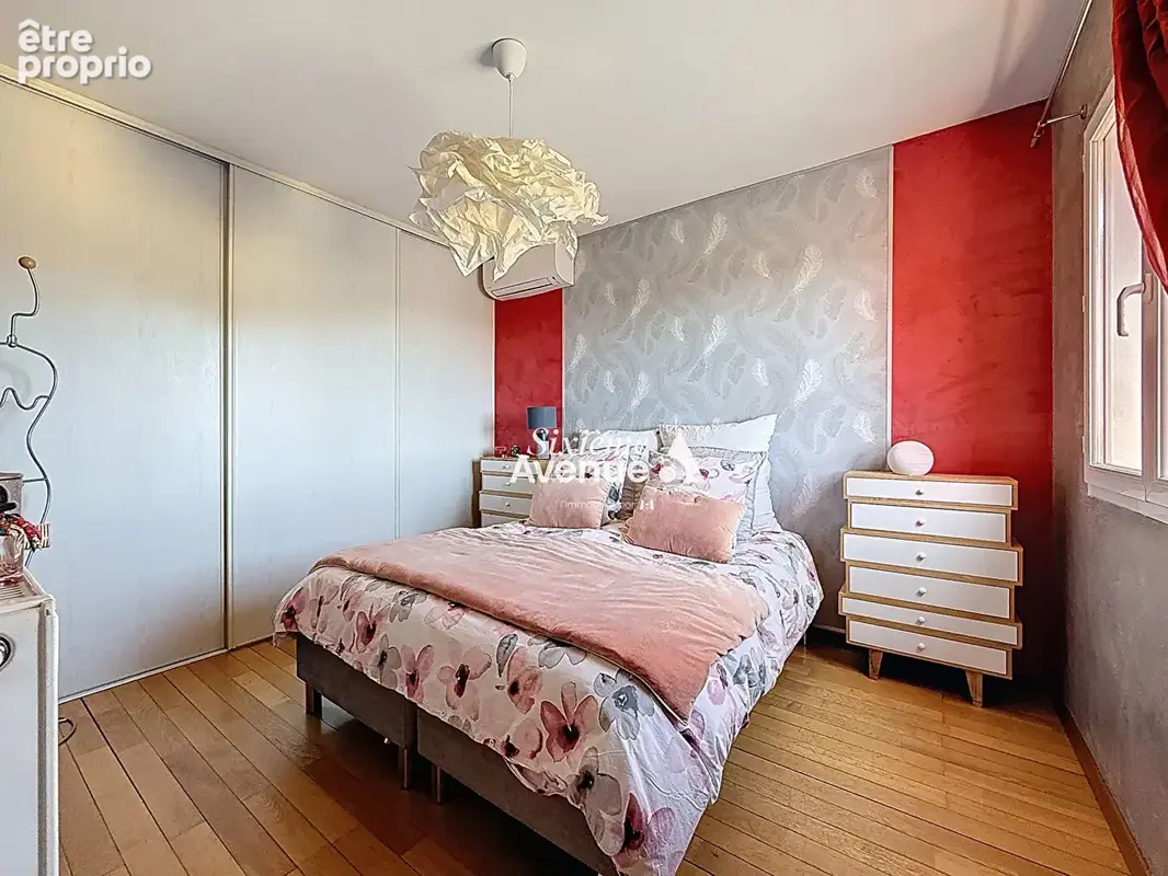 A vendre à Grasse Saint Antoine Maison 6 Pièces de148m² avec jardin, piscine et garage. - photo 7