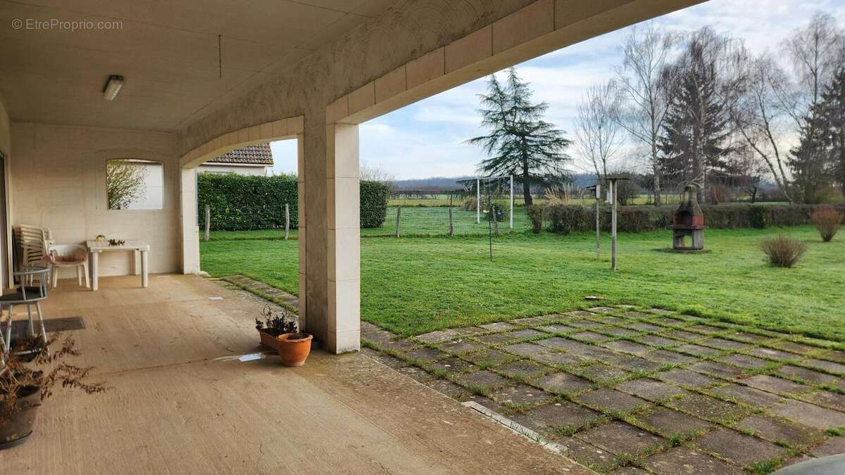 Photo 2 - Maison à POUILLOUX