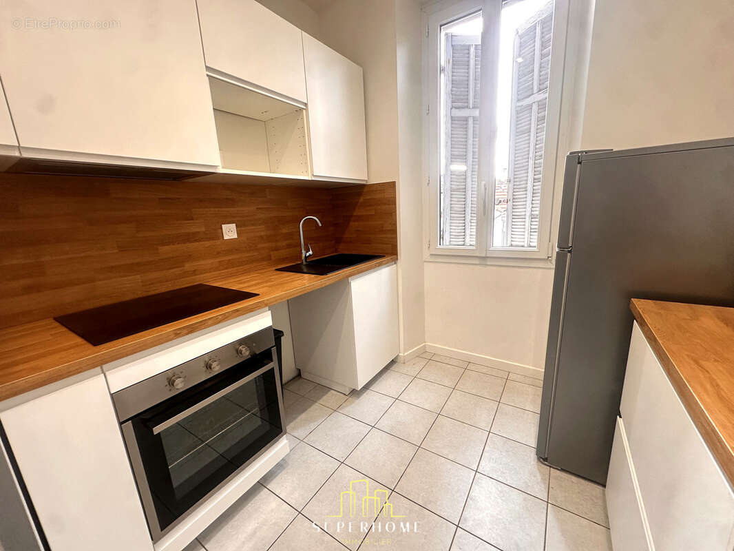Appartement à MARSEILLE-8E