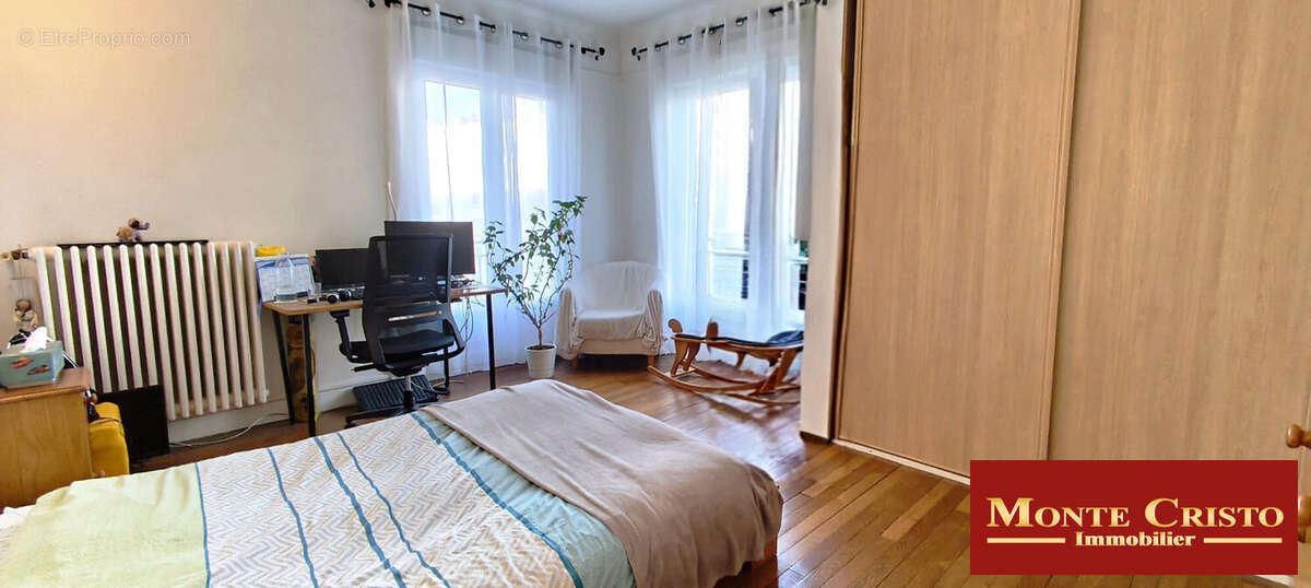 Appartement à VERSAILLES