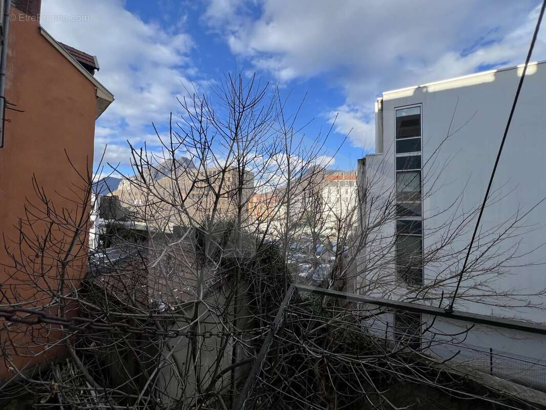 Appartement à GRENOBLE