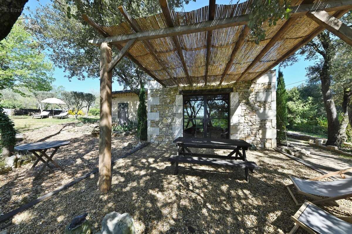 Maison à UZES