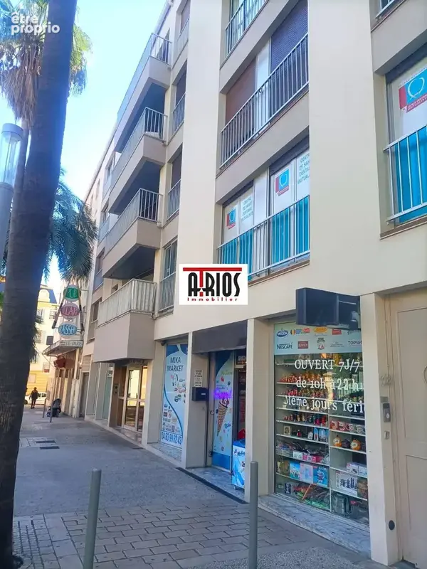Commerce 85 m² à vendre à Hyeres (83400) - photo 4