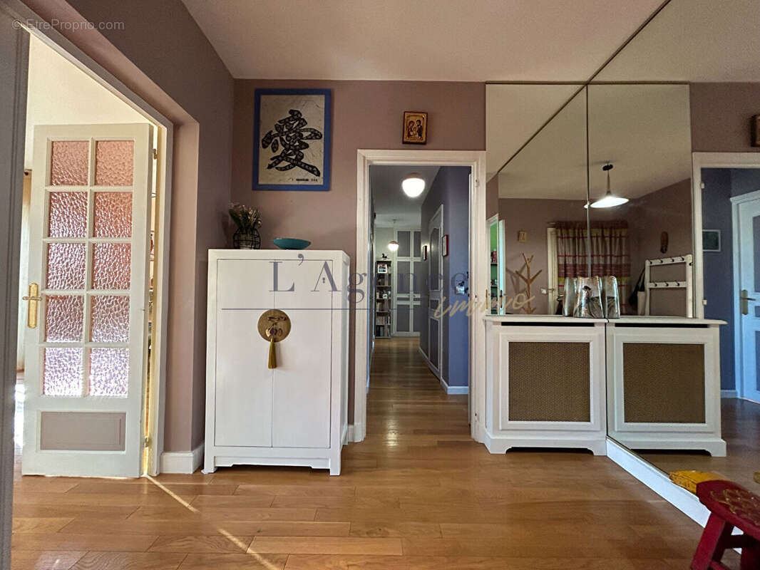 Appartement à GOUVIEUX