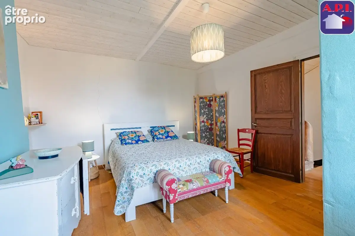 Maison 230 m² à Carla-Bayle  - photo 5