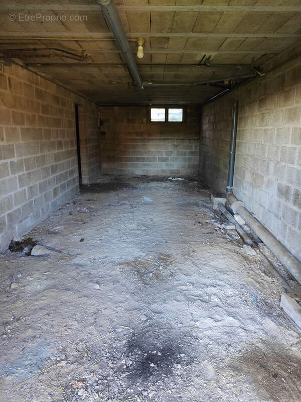 Maison à BUSSY-EN-OTHE