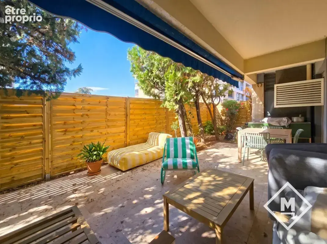 Secteur Saint Anne: appartement type 3 avec jardin calme et lumineux - photo 1