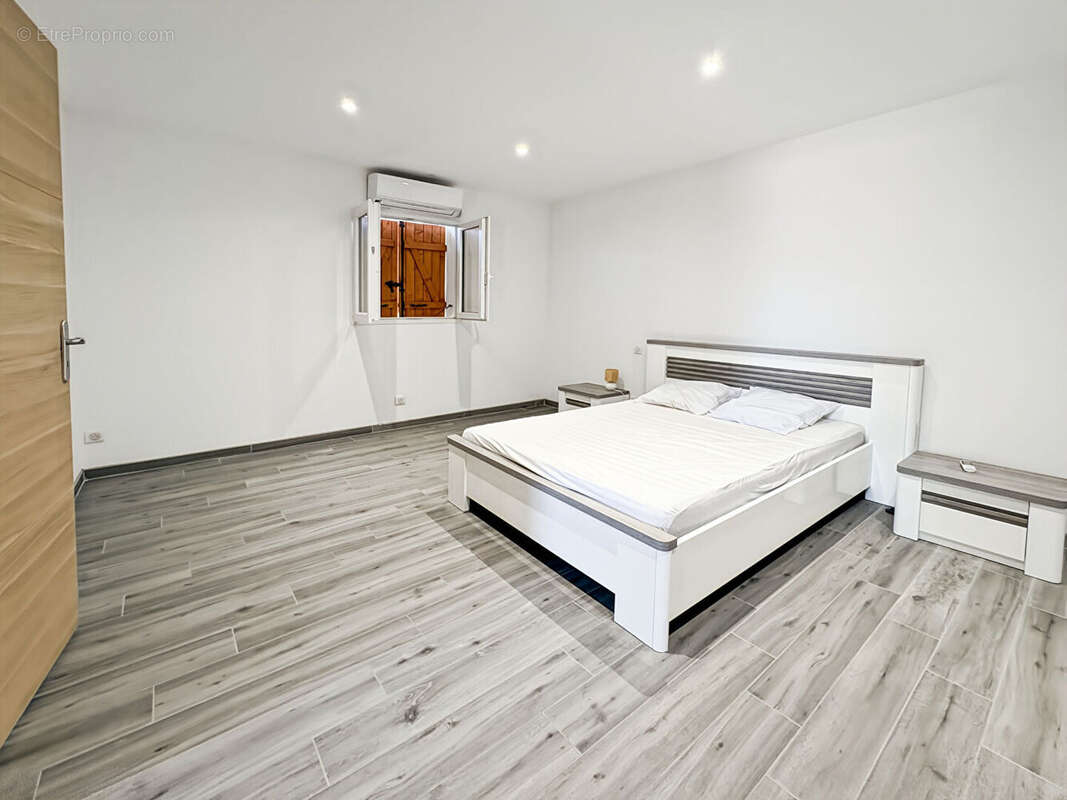 Maison à GROSSETO-PRUGNA
