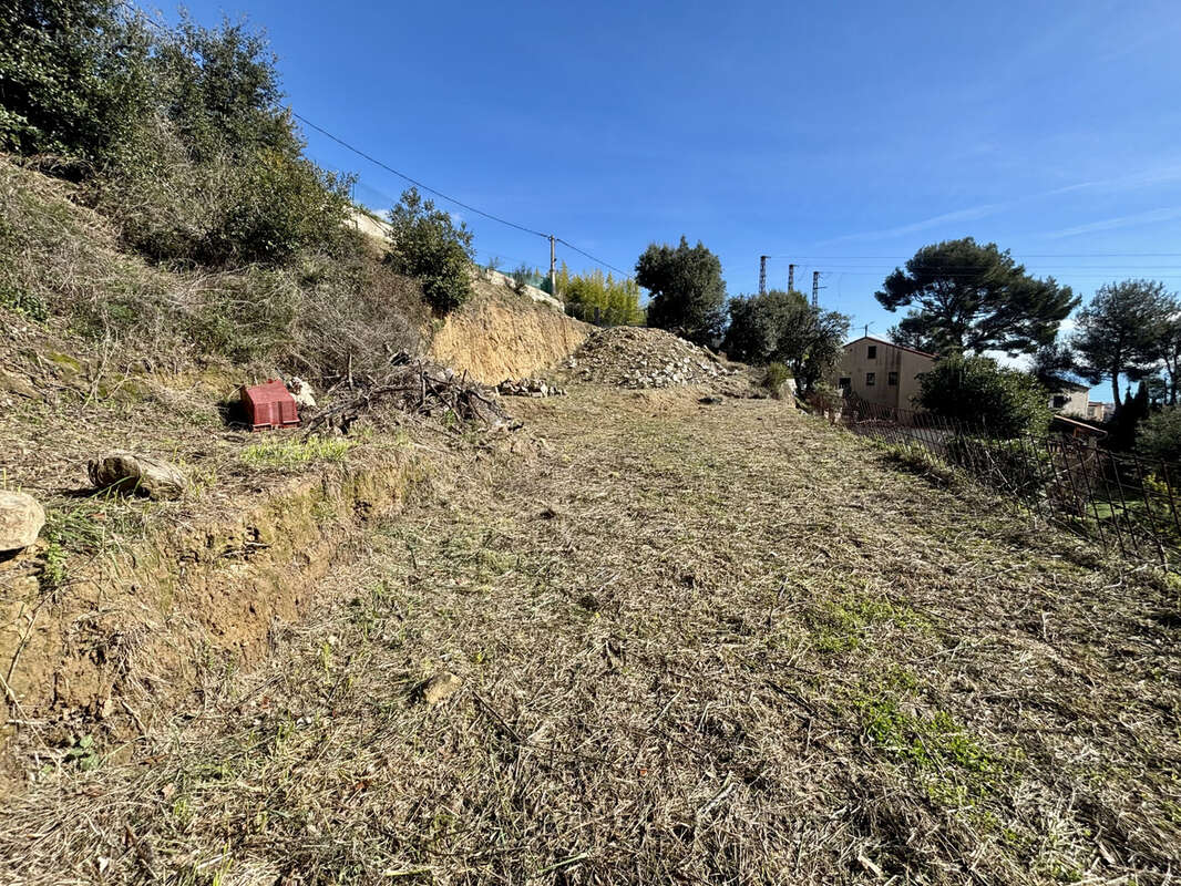 Terrain constructible avec permis accordé à Sainte-Agnès - photo 7