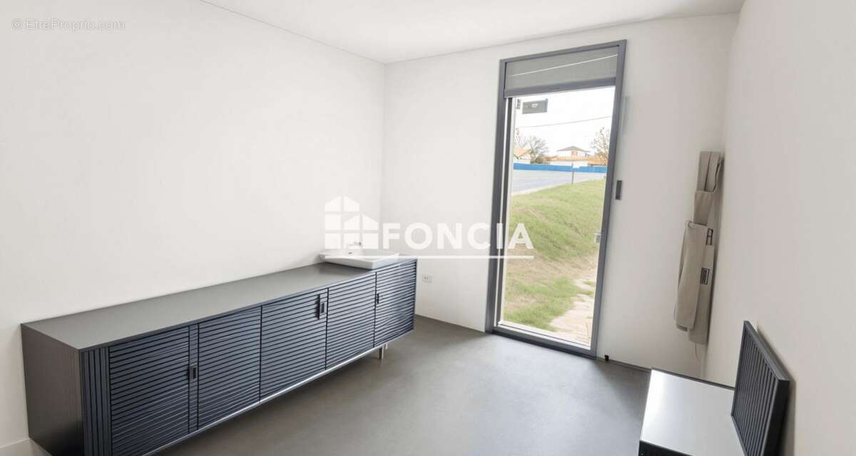 Maison à PONT-SAINT-MARTIN