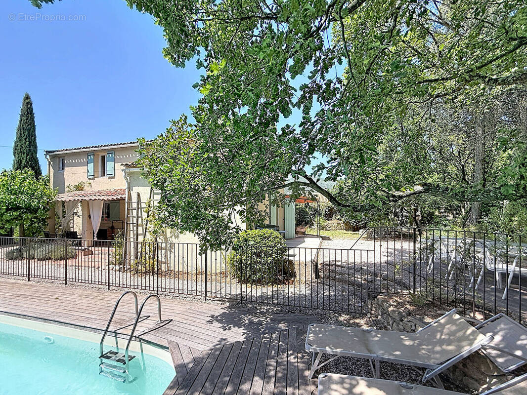 Maison à LOURMARIN