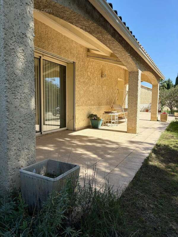 Photo 3 - Maison à LORIOL-DU-COMTAT