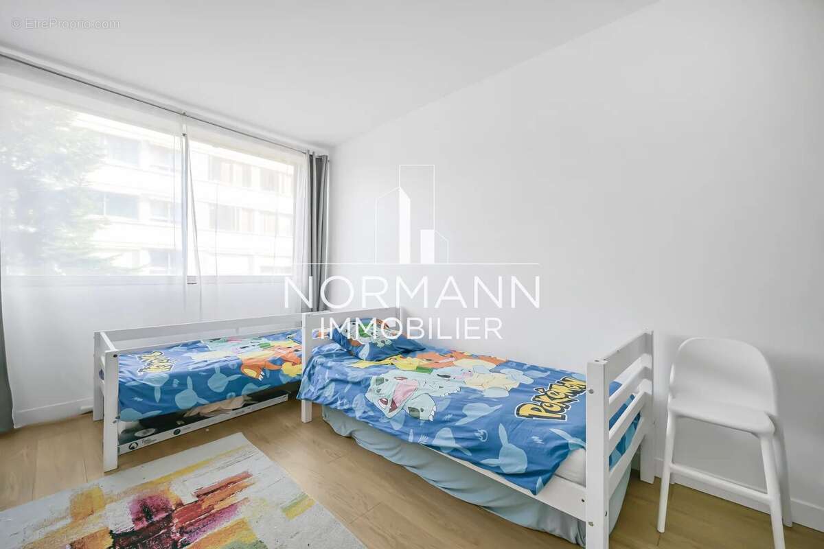 Appartement à LEVALLOIS-PERRET