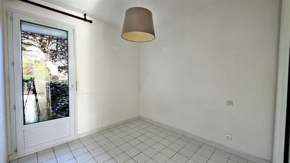Appartement type 3 rez de jardin - photo 10