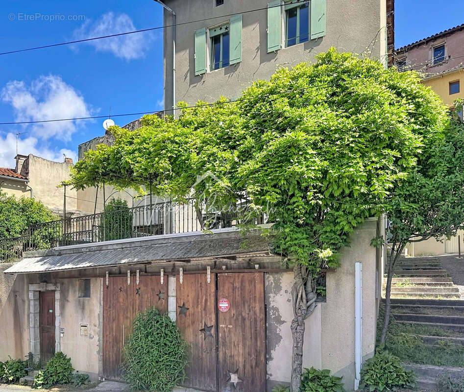 Maison à SAINT-AFFRIQUE