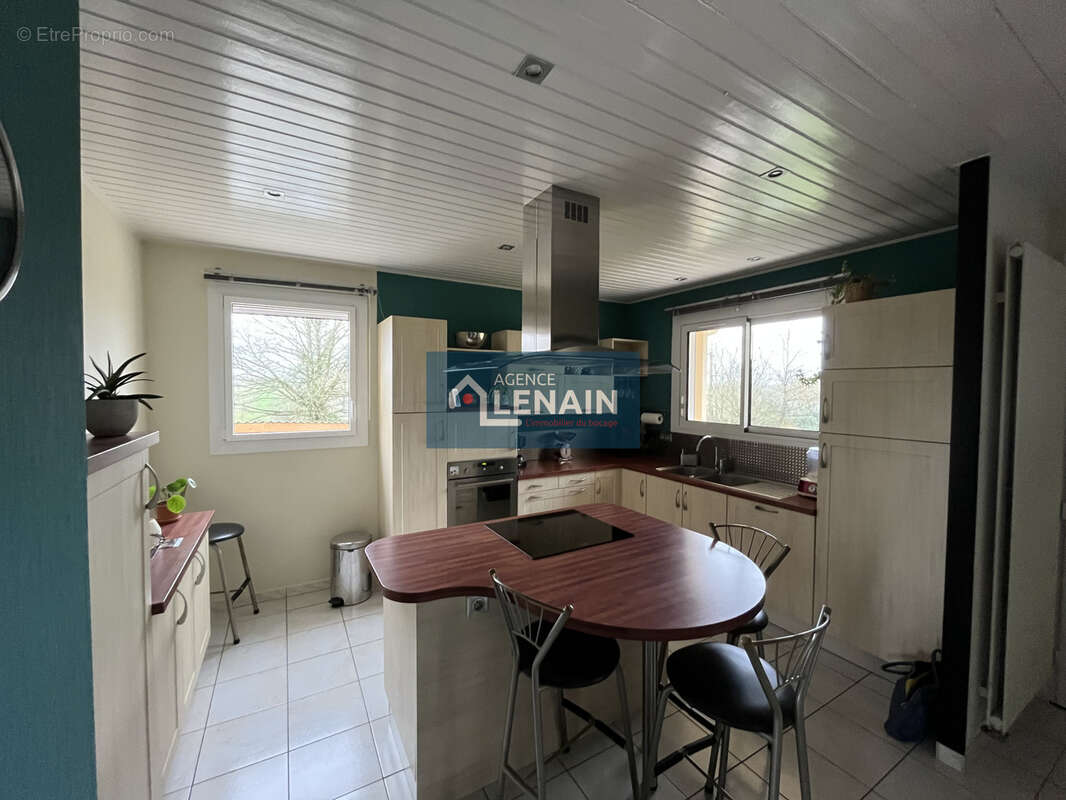 Maison à LA MEILLERAIE-TILLAY