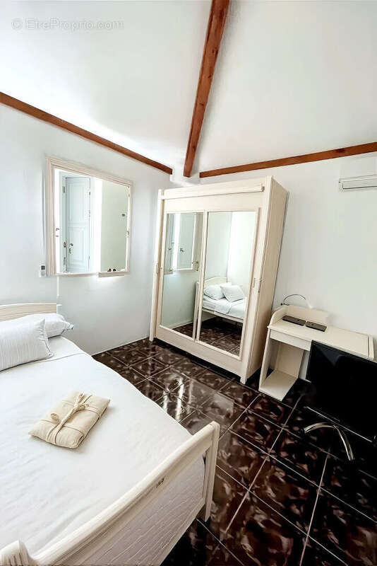 Maison à SAINT-DENIS