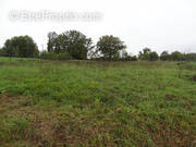 Terrain à SAINT-GERMAIN-DES-PRES