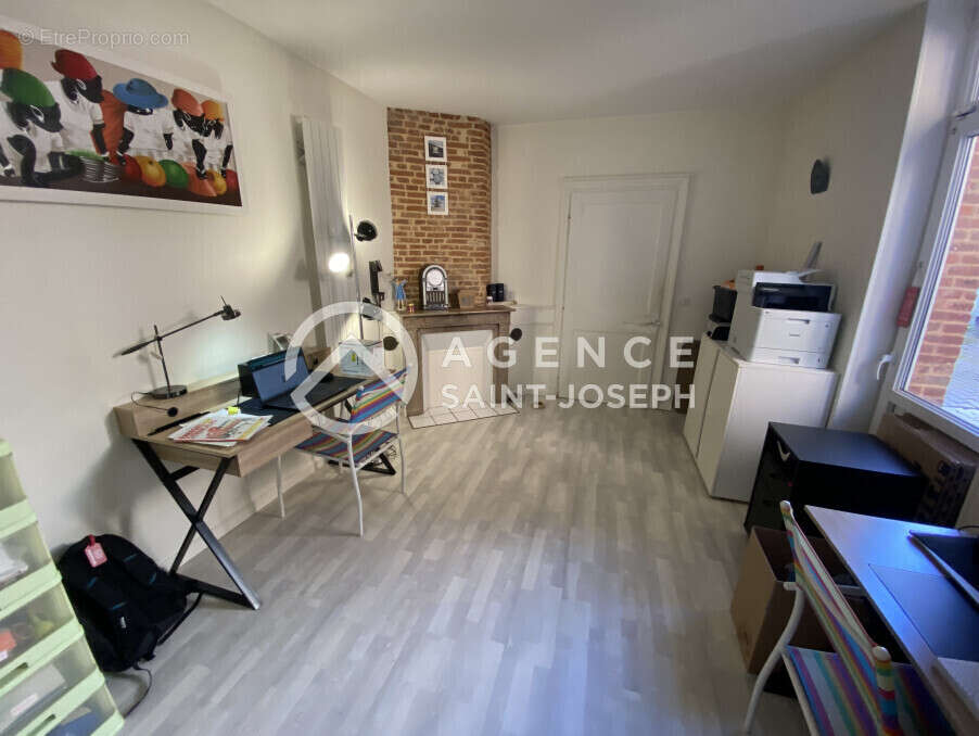 Maison à CANY-BARVILLE