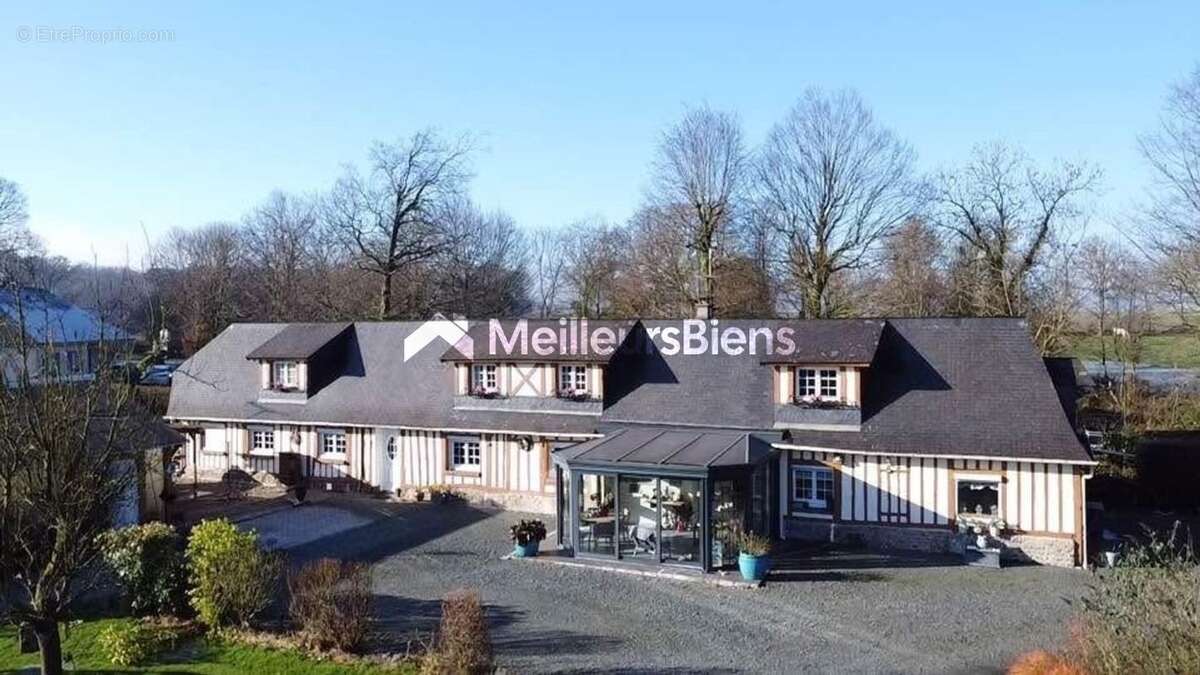 Maison à YERVILLE