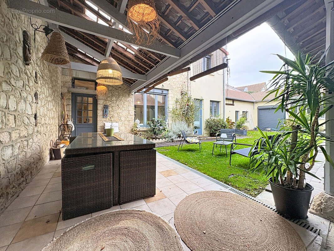 Maison à PROUILLY