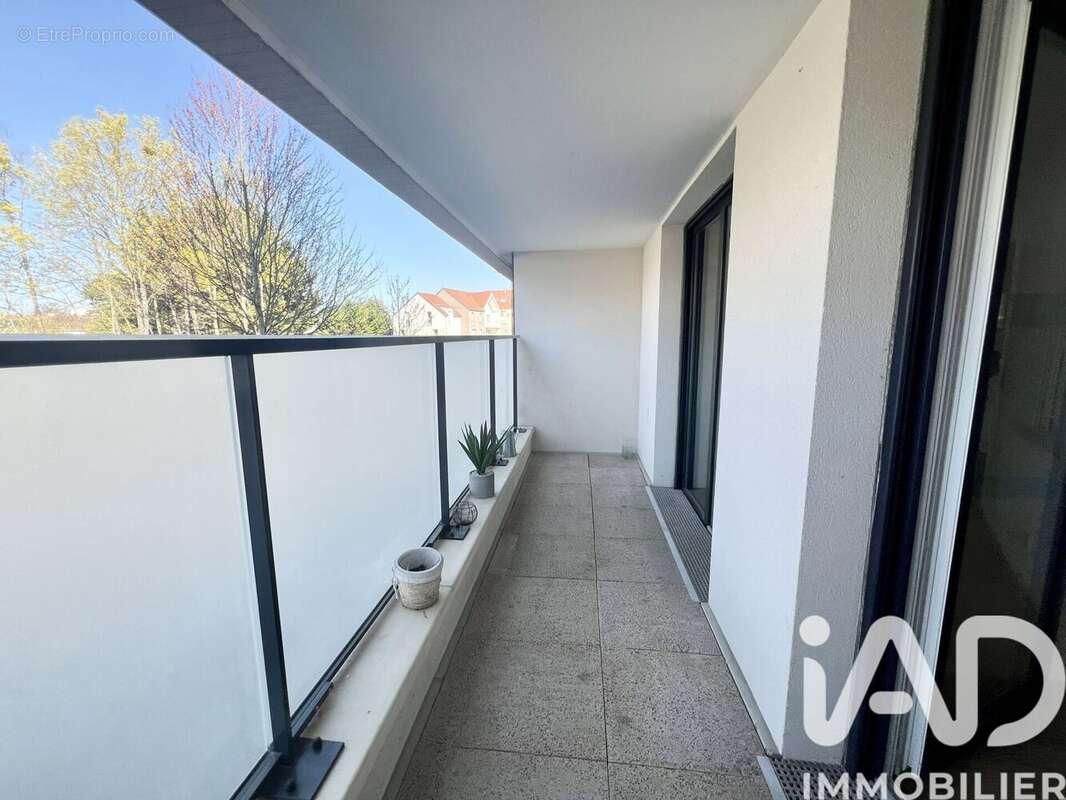 Photo 7 - Appartement à JOUY-LE-MOUTIER