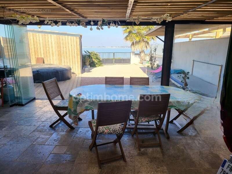 Maison à PORT-DE-BOUC