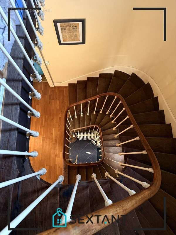 Superbe Maison de Maître de 215 m² à Saint-Aubin-lès-Elbeuf - photo 6