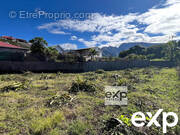 Terrain à ENTRE-DEUX