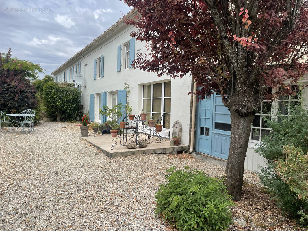 Maison à CRESSE