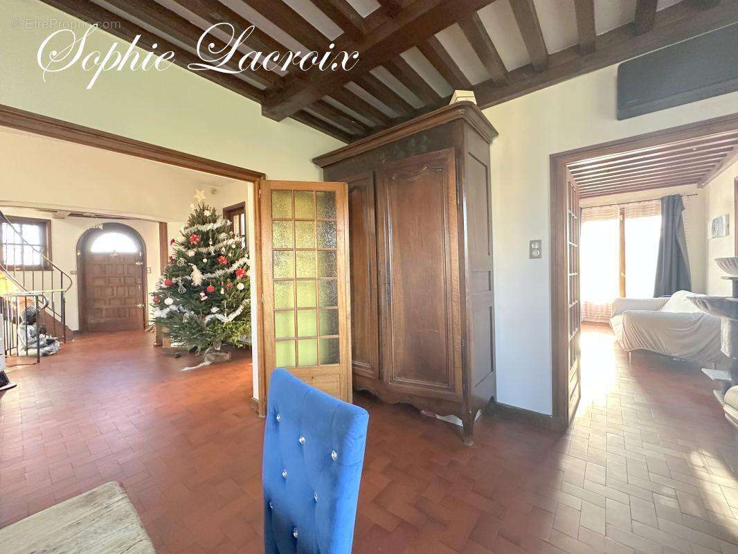 Maison à SALLES-ARBUISSONNAS-EN-BEAUJOLAIS