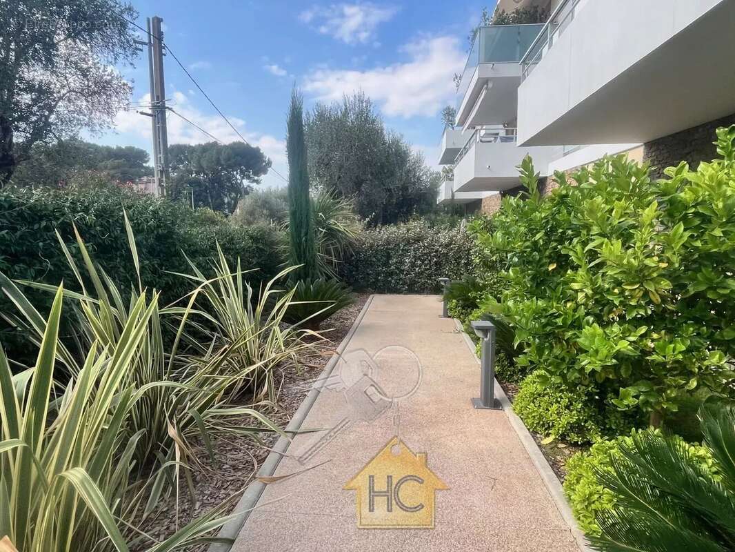 Appartement à LE CANNET