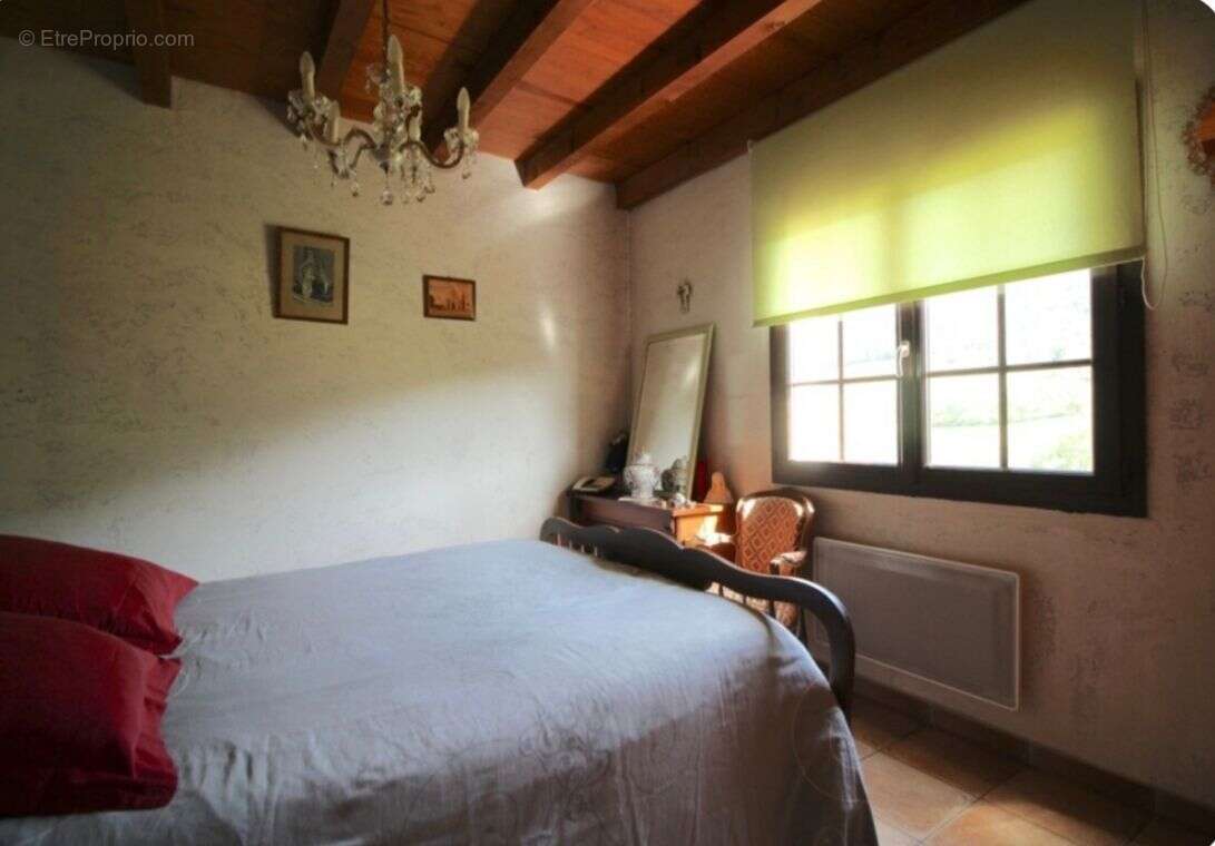 Maison à BELCASTEL-ET-BUC