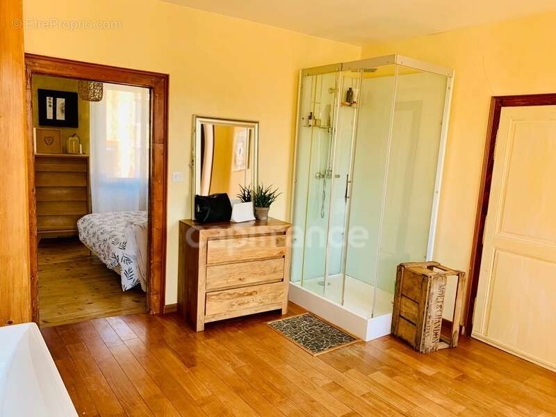 Maison à MAREUIL-SUR-AY