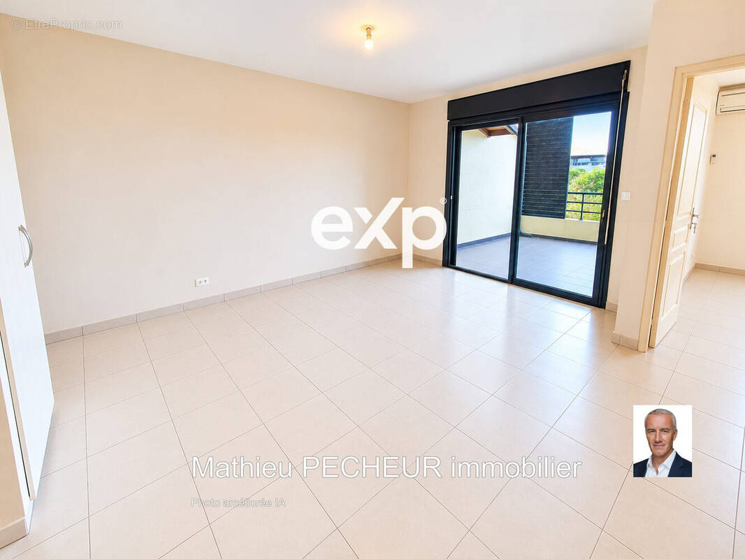 Séjour - Appartement à SAINT-DENIS
