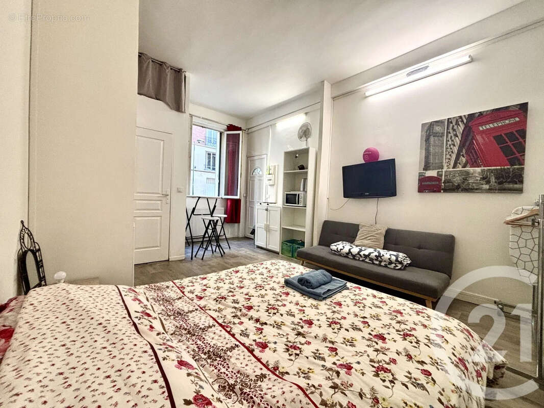 Appartement à CLICHY