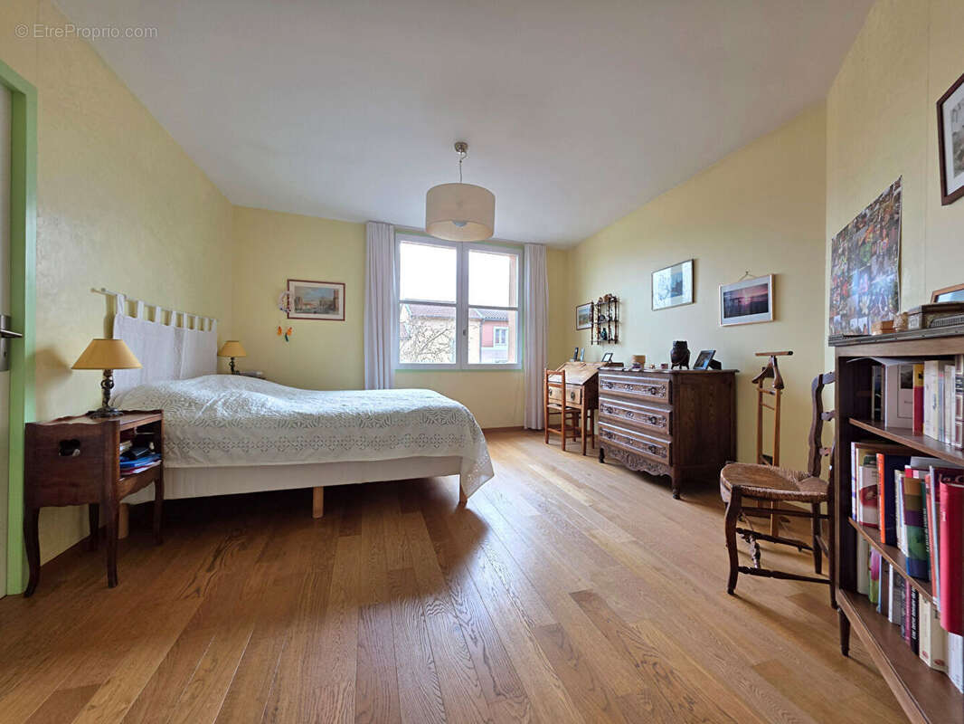 Maison à ROMANS-SUR-ISERE