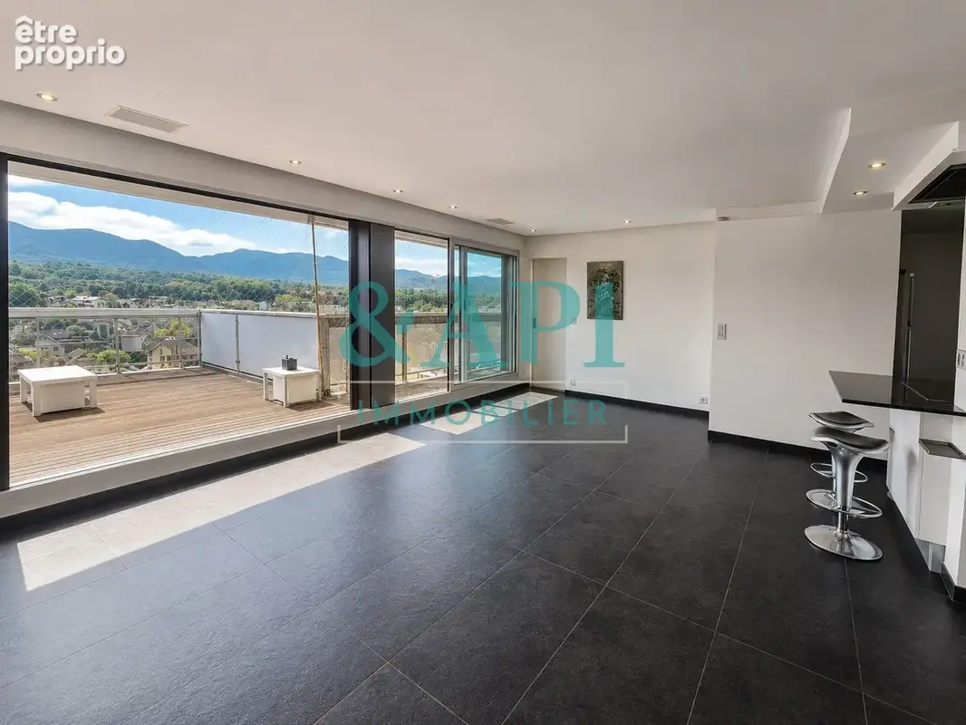 Appartement à THONON-LES-BAINS