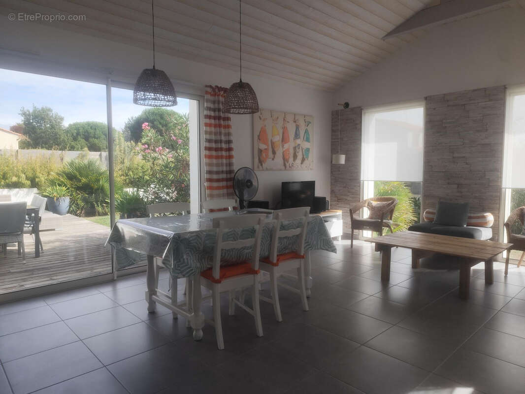 Maison à PREFAILLES