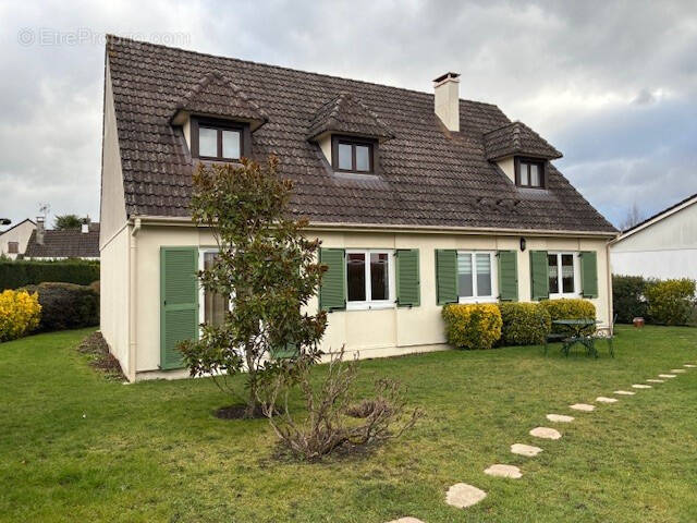 Maison à LE MEE-SUR-SEINE