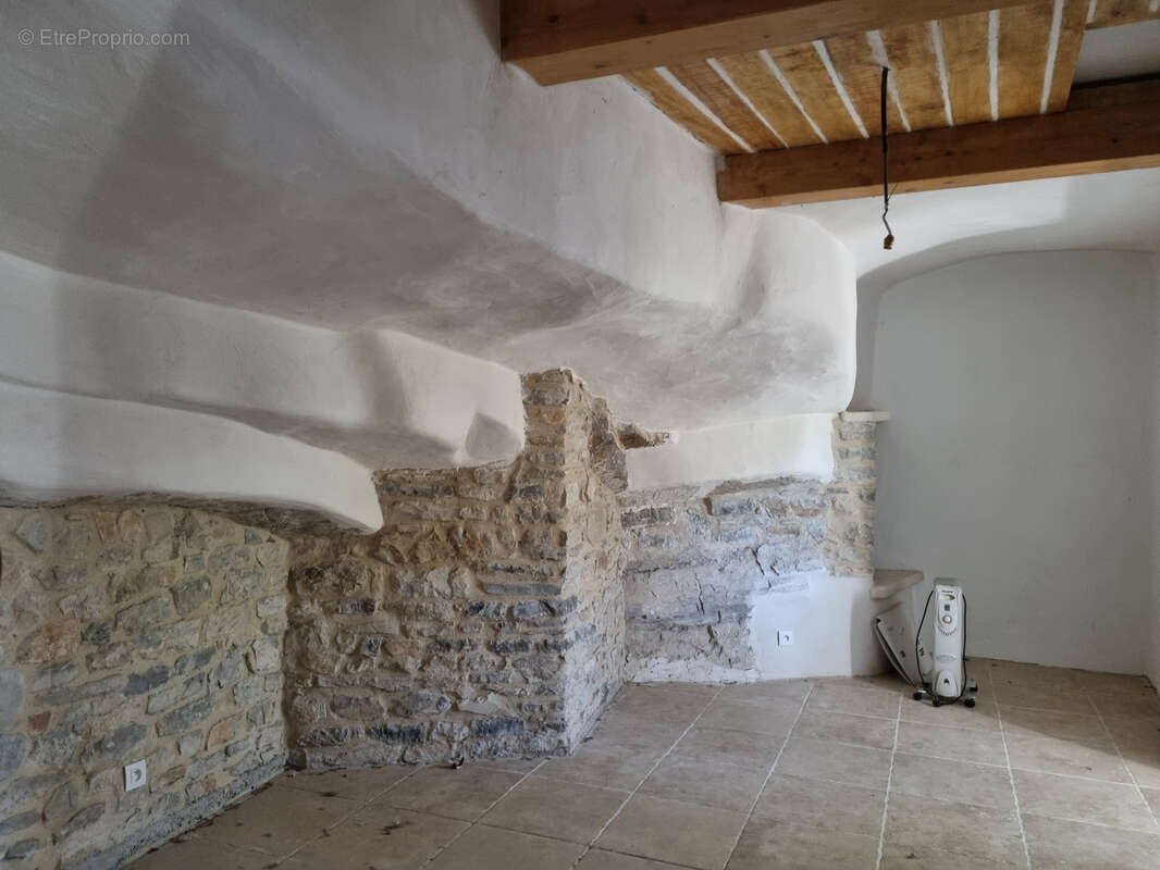 Maison à SAINTE-JALLE