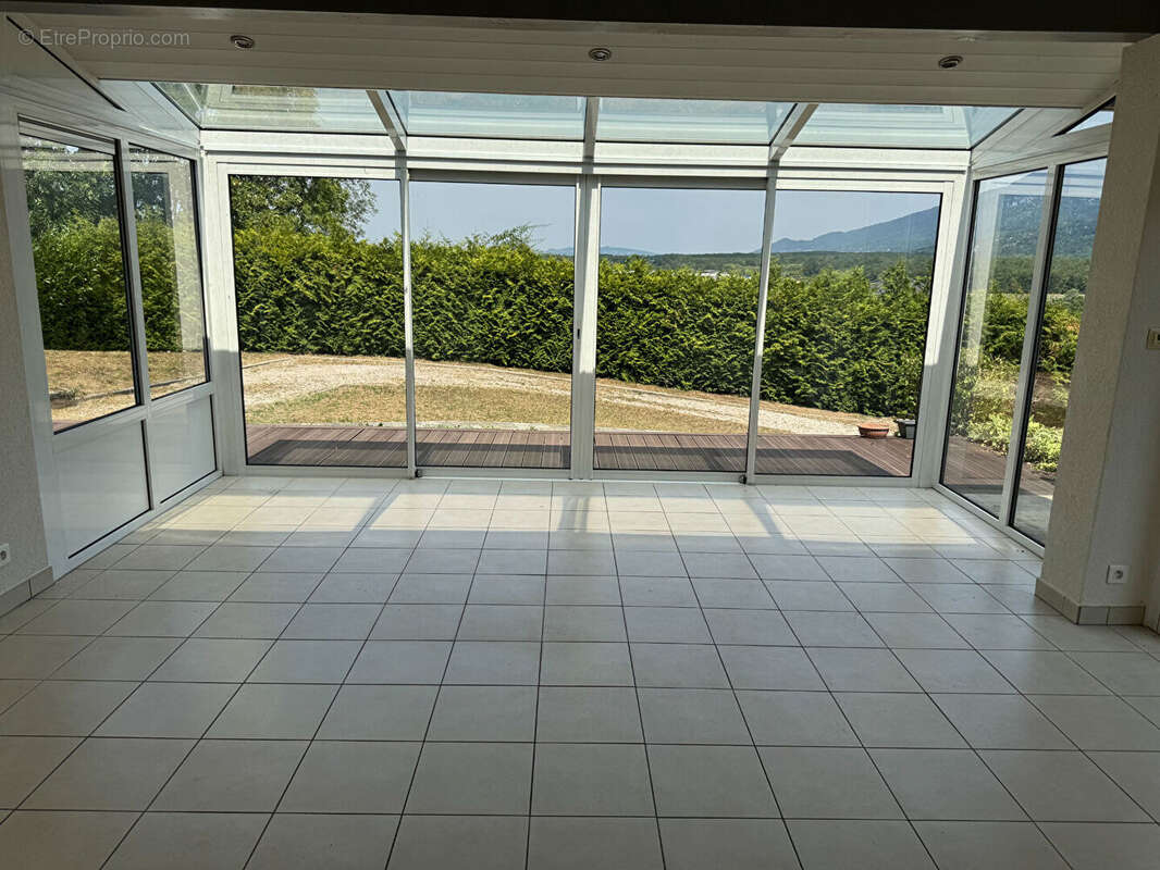 Maison 171 m² à Vetraz-Monthoux  - photo 7