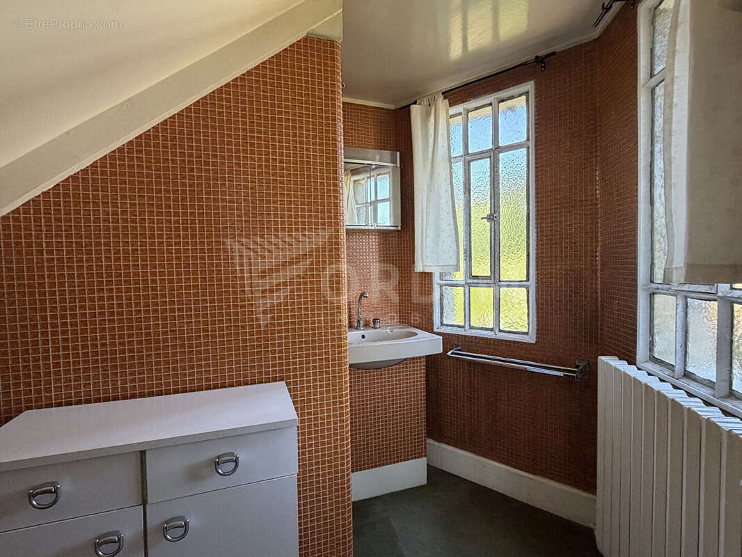 Maison à COSNE-COURS-SUR-LOIRE
