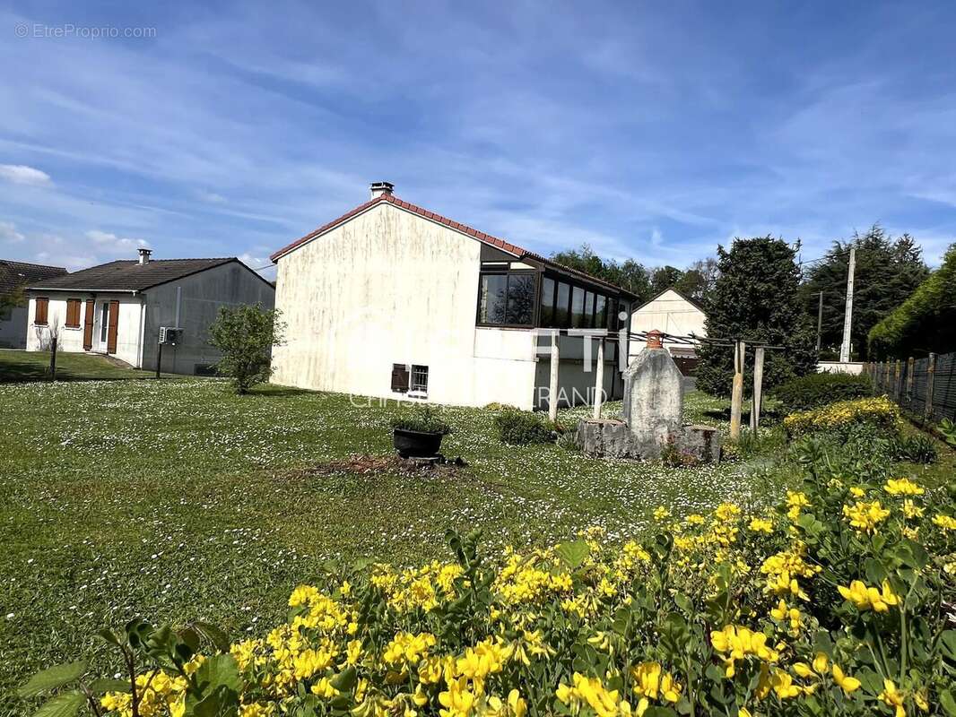 Photo 2 - Maison à INGRANDES