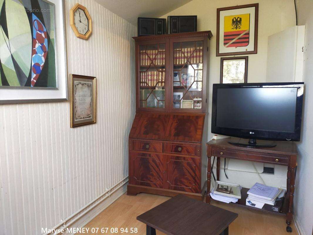 Maison à SAINTE-GENEVIEVE-DES-BOIS